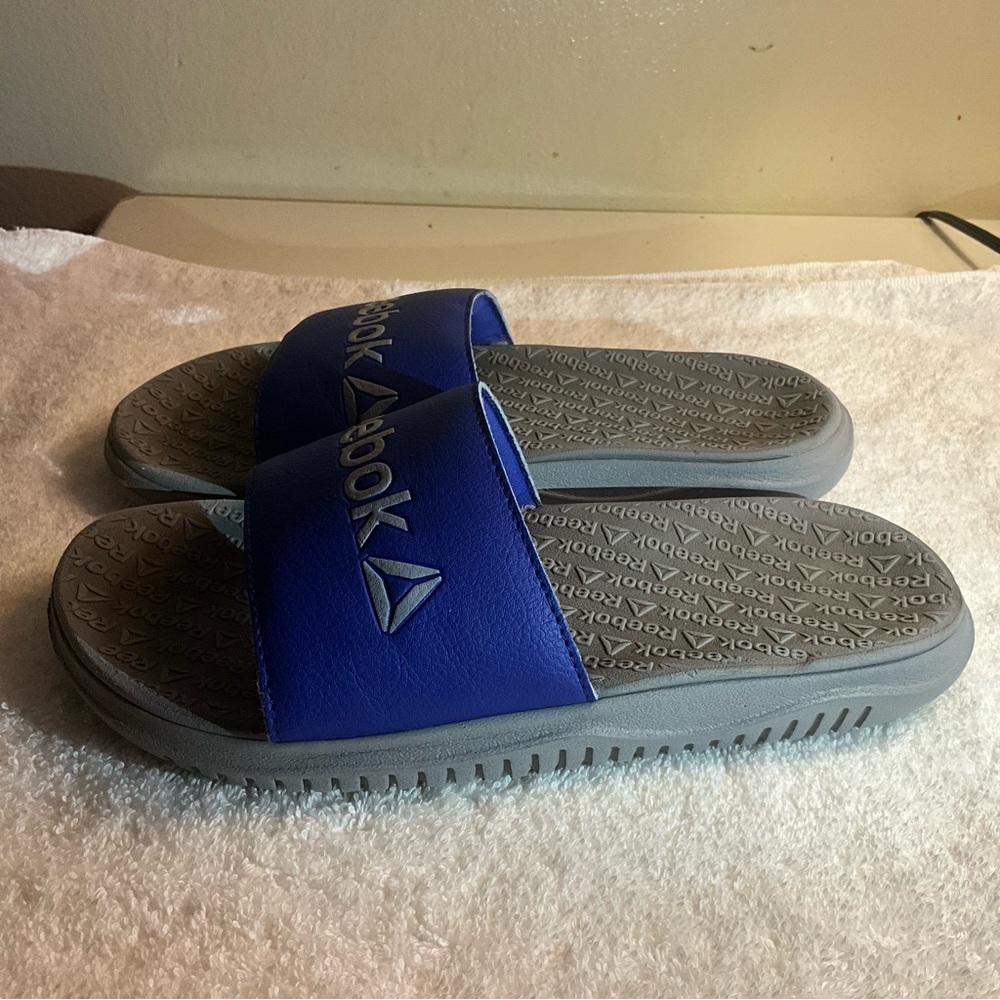 Reebok Blue and Gray Slides youth Size 3